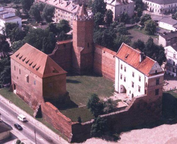 Hotel Chrobry Leczyca Exterior photo